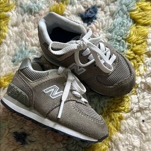 New Balance infant Gray Sneakers